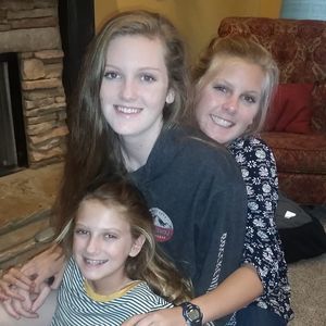 Meet your Posher, Kim